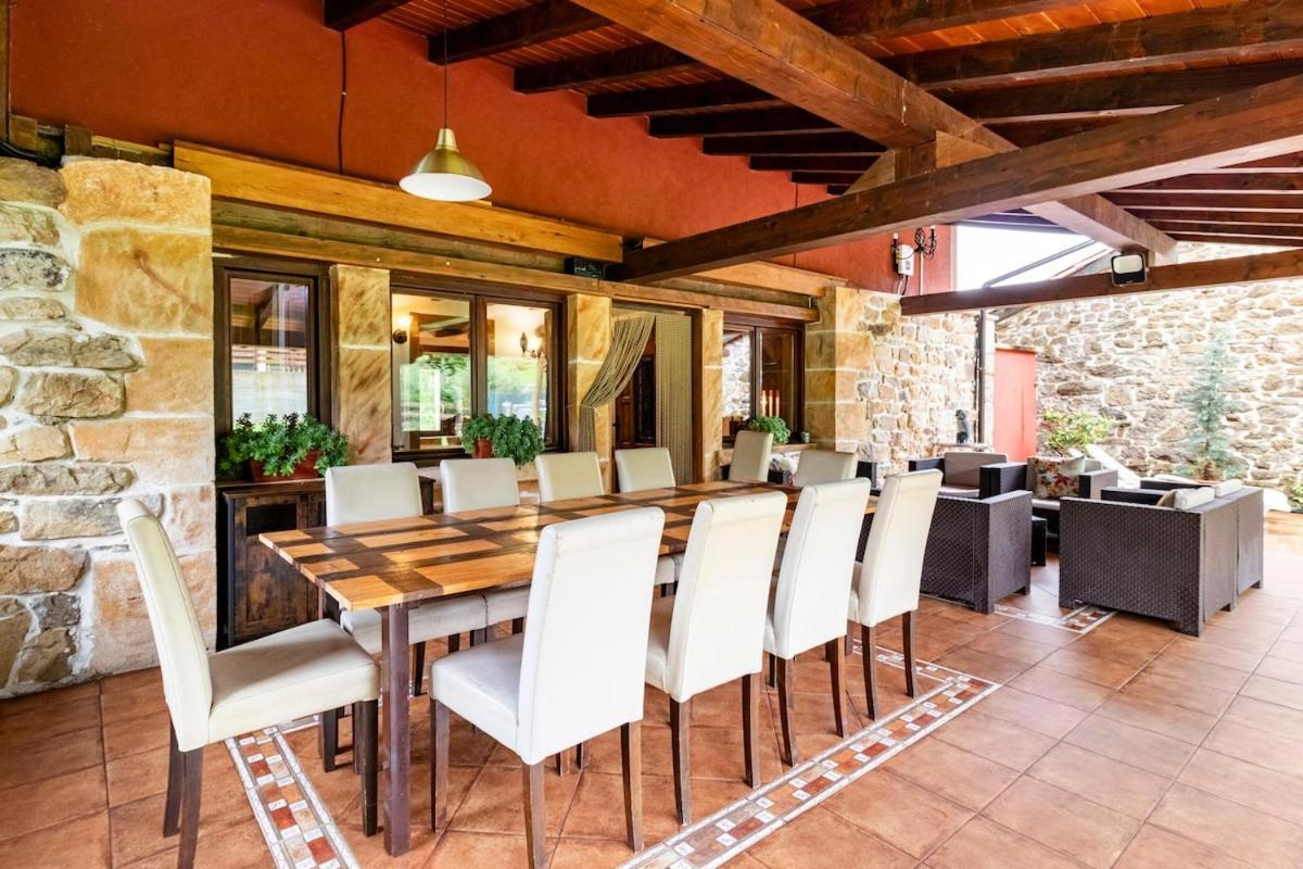 Casa De Pueblo Las Golondrinas De Luena San Miguel de Luena Ngoại thất bức ảnh